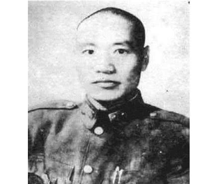 孟良崮战役逃出的国军团长，74军重建任师长，后又两次被俘逃脱