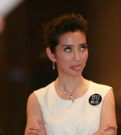 娱乐圈十大美女明星比翻白眼谁最吓人?