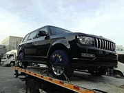 红旗终于觉醒，首台红旗LS5到店实拍，车型硬朗胜过路虎！