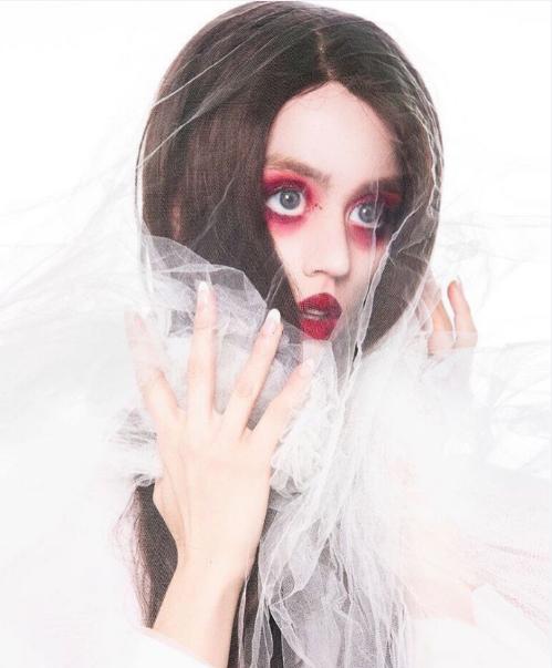 全美超模小姐姐Allison Harvard，鬼魅气质很带感！