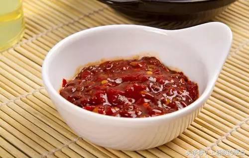 厨房里这十几种酱，辣椒酱、豆瓣酱、甜面酱等怎么分，怎么用？
