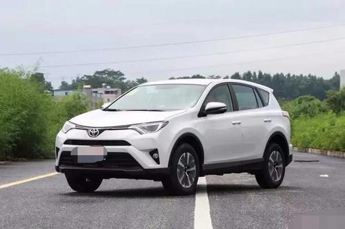 RAV4荣放全面升级，性价比远超CR-V，搭全新2.0L 油耗下降1.6L