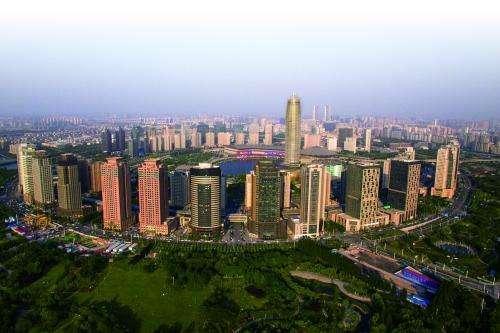 郑州和武汉哪个城市更适合居住？