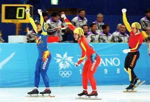 自1992年冬奥会开始，中国短道队在奥运会中犯规次数最多？