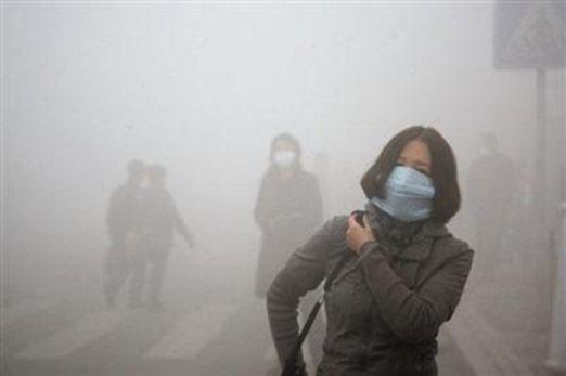 许昌PM2.5重度污染！限行真的有必要！