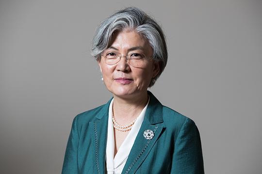 韩国女外长首访日本，对慰安妇等历史问题不能松口