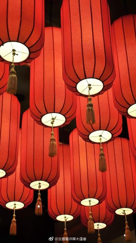 中国红（又称绛色）是三原色中的大红