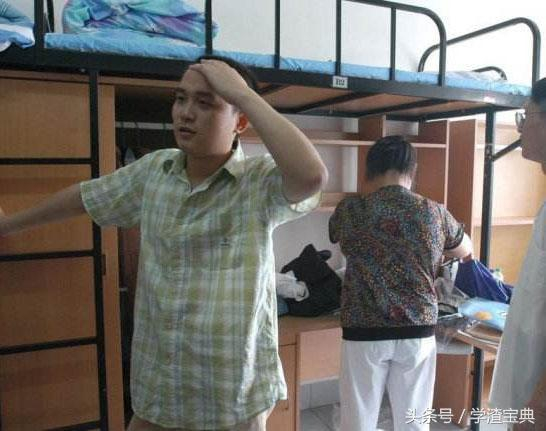 考霸? 3次考上清华北大, 被退学, 是作秀还是作践自己?