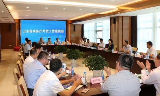 外贸行业新突破！省商务厅领导与16家强企在潍坊总部基地座谈未来