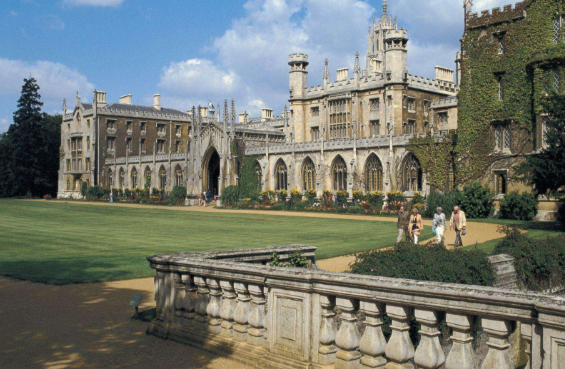 英国留学：跨专业申请需要注意的几点