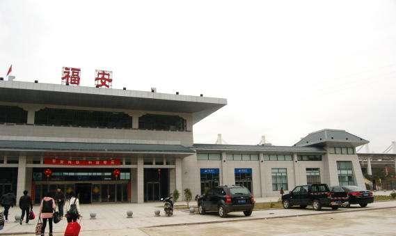 国内十大离市区最偏远高铁站，盘锦北站入围。