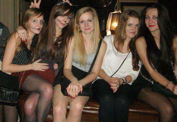 中国农村小伙纷纷到这个地方寻找真爱,真正的原因让人吃惊!