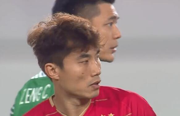 他是广州恒大的救命稻草 中国足球第一人当之无愧！