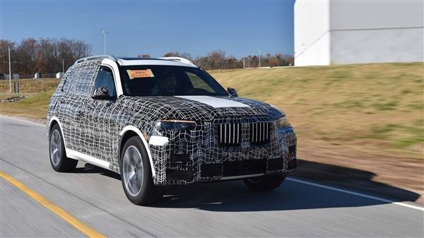 宝马旗舰SUV登场：BMW X7官方预告图公布