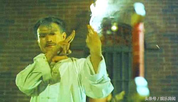 僵尸片排行榜前十名_当年大火的10部僵尸电影,总有一部是你的童年阴影(2)