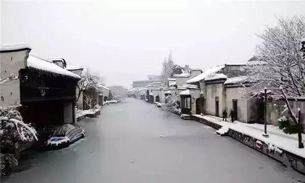 雪后古镇的别样风景，简直美不胜收！
