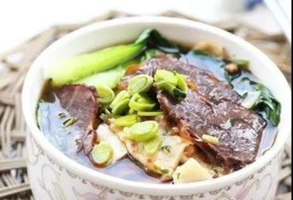 河北十大中国地域名小吃公布，石家庄缸炉烧饼、驴肉火烧入选