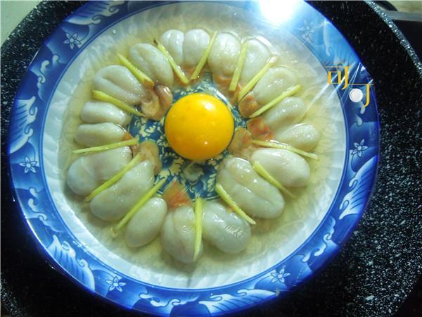 墨鱼蛋蒸蛋，太鲜美，海边人家才会吃到的食材，你愿意尝尝吗？
