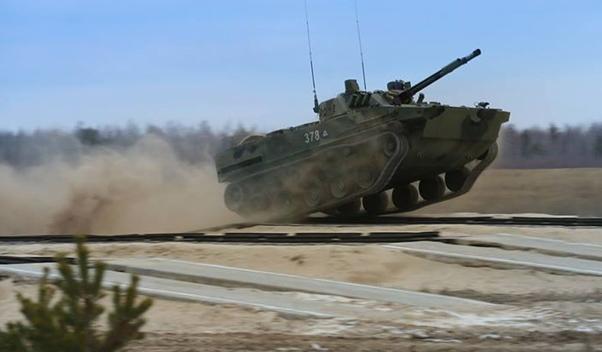 俄军伞兵部队装备新一代步兵战车，战斗力将大大提高！