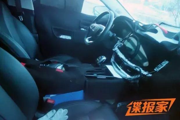 大年初一为国产车喝彩！吉利汽车2018“怒”推8款新车