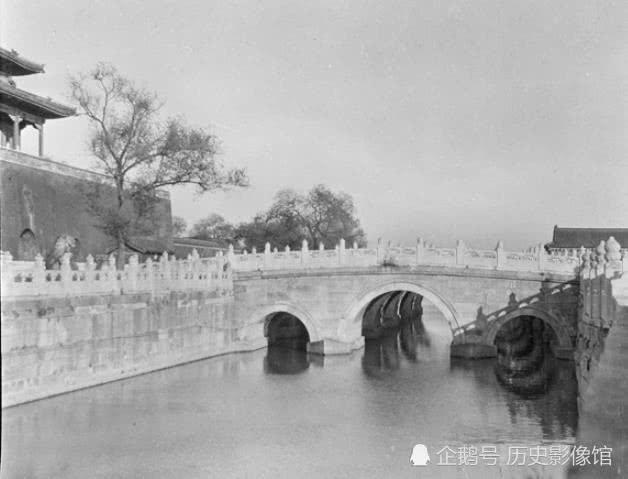 100年前的故宫天安门广场真实情况，注意看那点不一样！