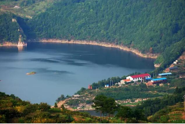 浙江东阳天山村——一个飘浮于云端的天然氧吧和古村落