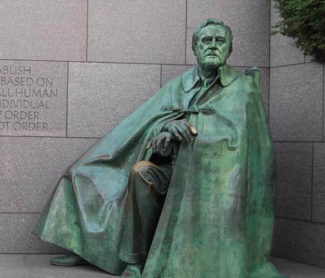 富兰克林·罗斯福是怎么得上“小儿麻痹症(脊髓灰质炎)”的?