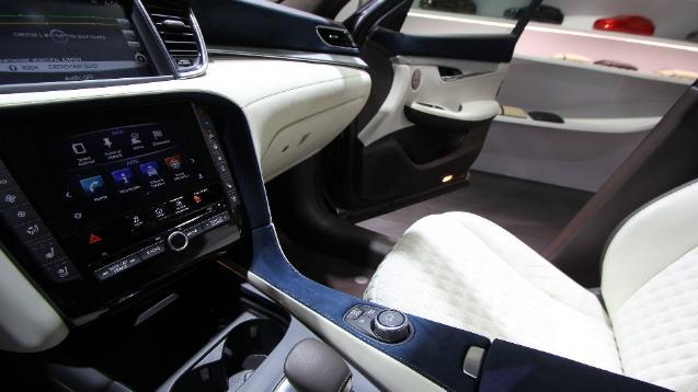 果断放弃奥迪Q5，全新英菲尼迪QX50售23万元，国产或25万元起售