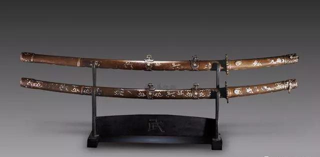 世界三大名刀之一日本武士刀的摆放及佩戴礼节简述