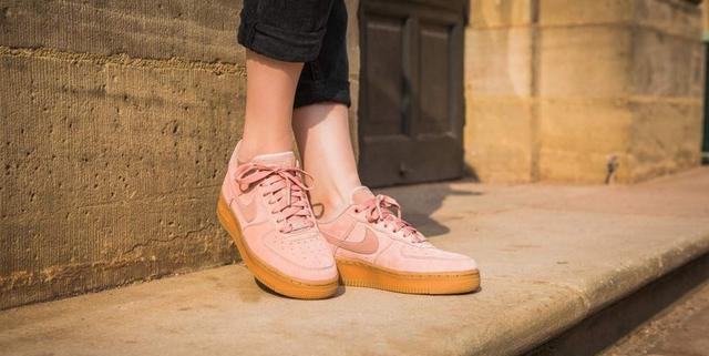 Nike Air Force 1 07 LV8 Suede 'Particle Pink