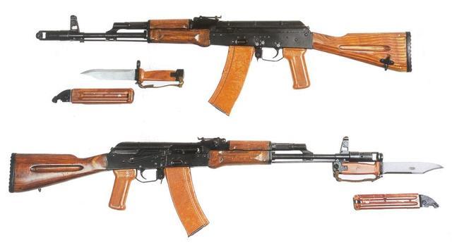 AK47、AKM、56式冲锋枪的特点，不要再傻傻的分不清楚了！