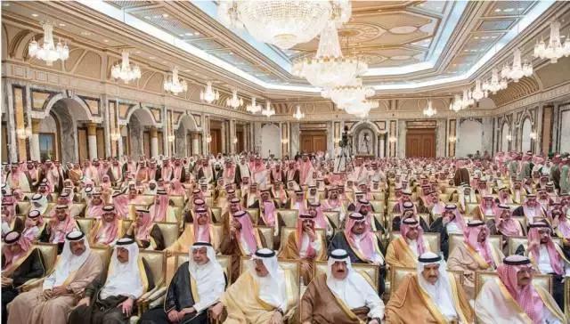 沙特王室到底多有钱？一组数据告诉你什么叫富可敌国！！