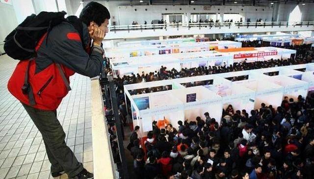 2018年高校毕业生可能突破800万, 就业市场会呈现怎样变化?