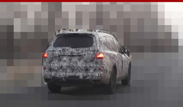 宝马全新大型SUV-X7国内 即将亮相！