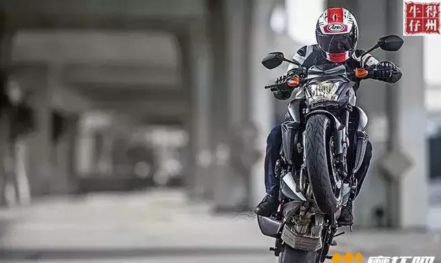 车型剖析丨2018款 Suzuki GSX-S1000Z 升级版超等街车