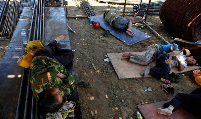 中国农民工让人看了心酸的14张图片 最后一张看着让人难过