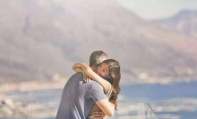 没有子宫就没有拥抱幸福的资格吗?夫妻齐心拥抱幸福，这是多少石女患者的梦想？