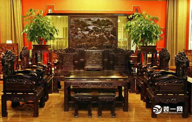 檀木家具种类有哪些？紫檀木家具价格辨别及保养攻略_新浪新闻