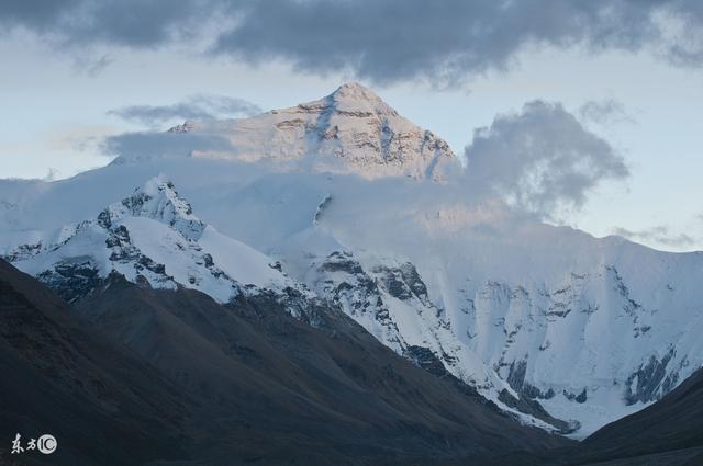 盘点中国十大山脉高峰排行，这些又高又美的山，它居然排第二？