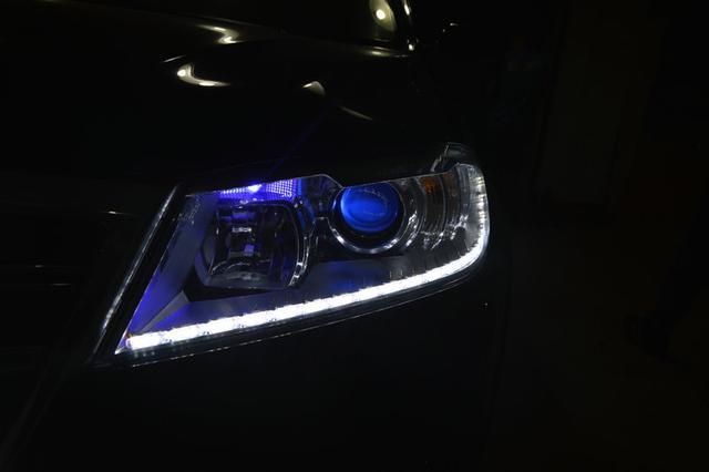 青岛哈弗H6，国产神车改装氙气大灯，比格又提升不少！