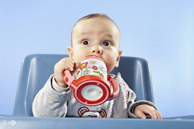 宝宝饮食不当会发生意外，你注意过吗？