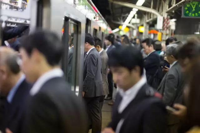东京人口有多密集：住了日本一半的人