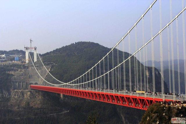 中国现代十大著名桥梁，看看有你家乡没？！