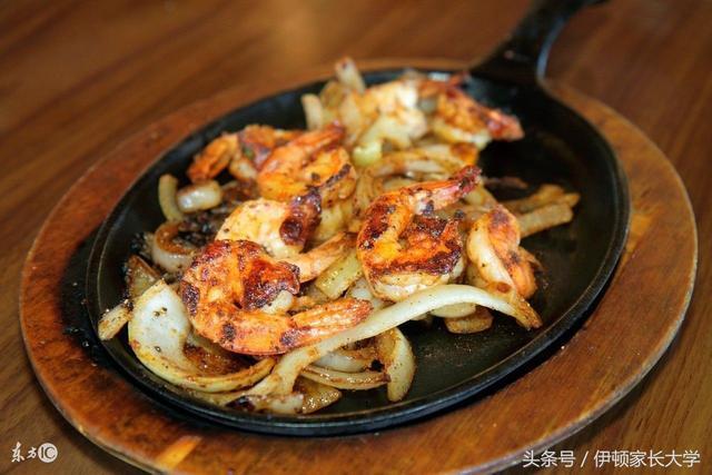 广东菜里的“生啫”到底是什么？在家也能做出和饭店一样的味道哦