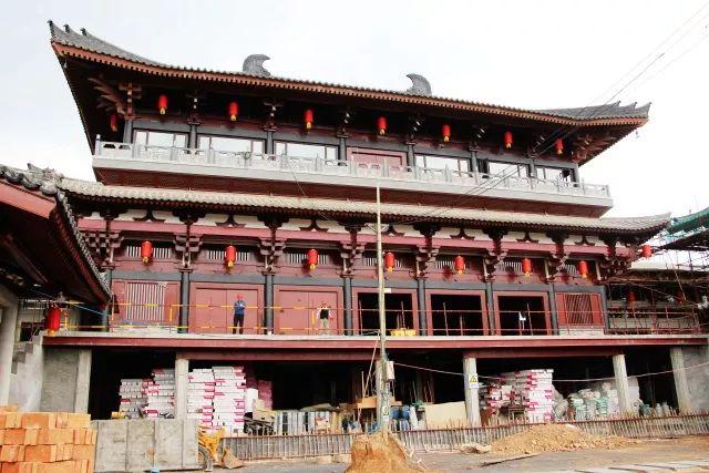 建造寺院、塑画佛像的功德利益