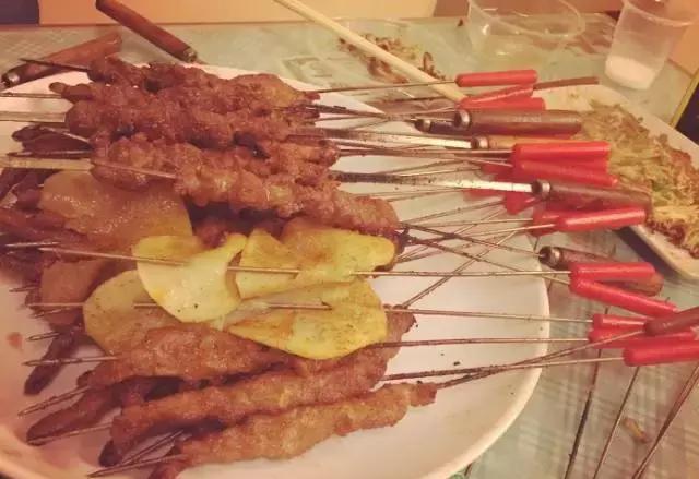 来武汉，你必须打卡的22条高人气美食街！