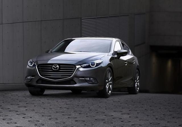 同级主动安全标竿正18年Mazda3增配主动车距控制系统｜！