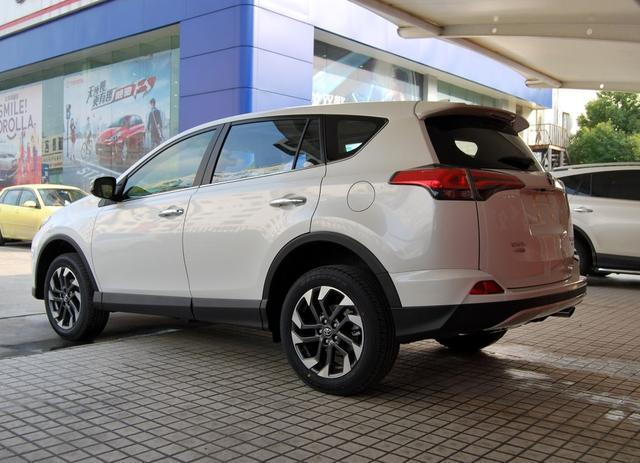 全新混动版RAV4登场，谁车能做敌手