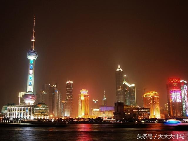 上海东方明珠是座风水建筑？别不信！陆家嘴的几大建筑都很讲究
