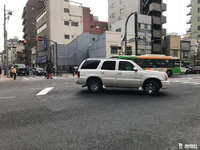 日本街上除了丰田就是奔驰！为何德系车在全球如此受欢迎？